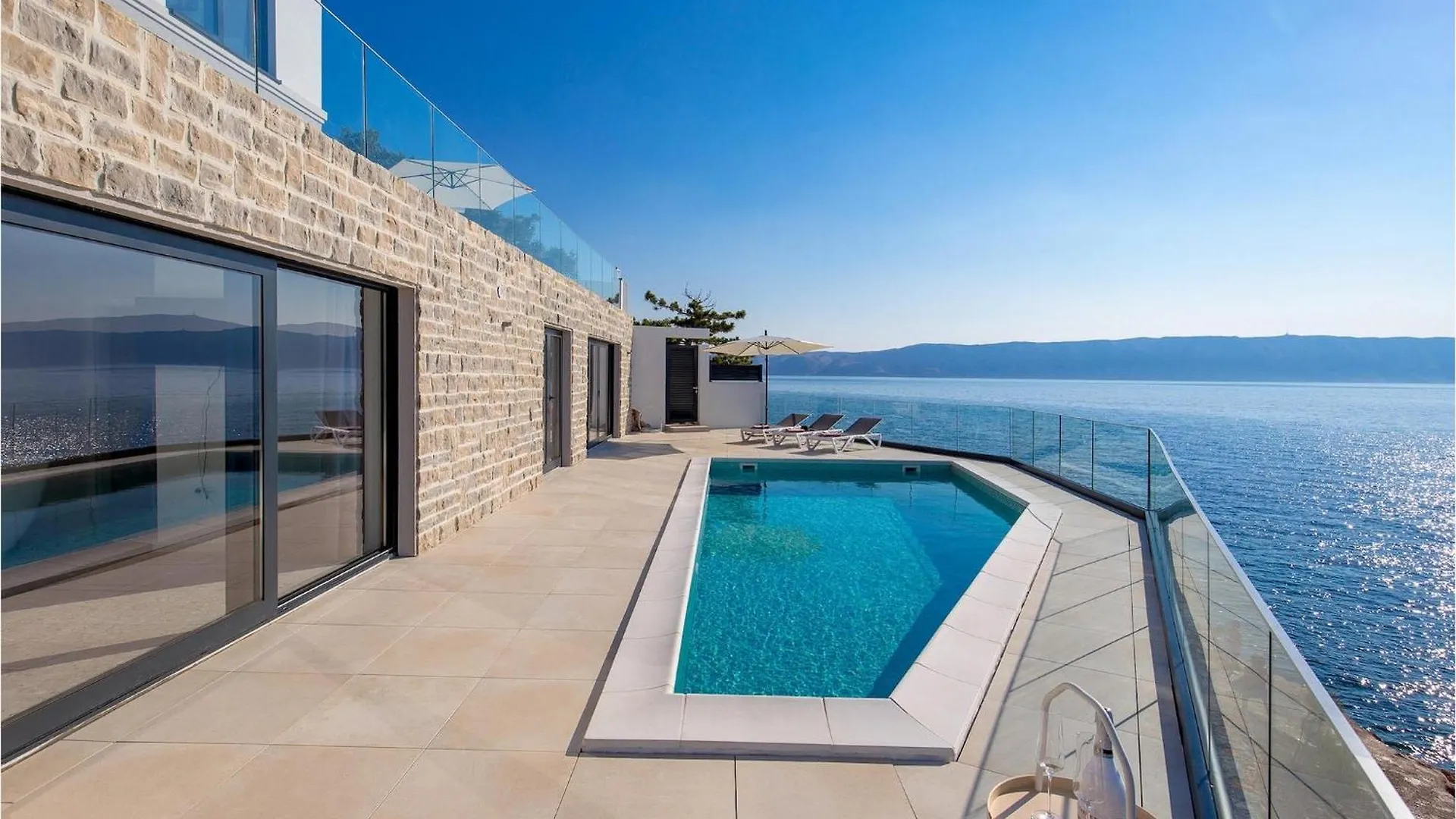 Villa Frami Starigrad  Holiday home