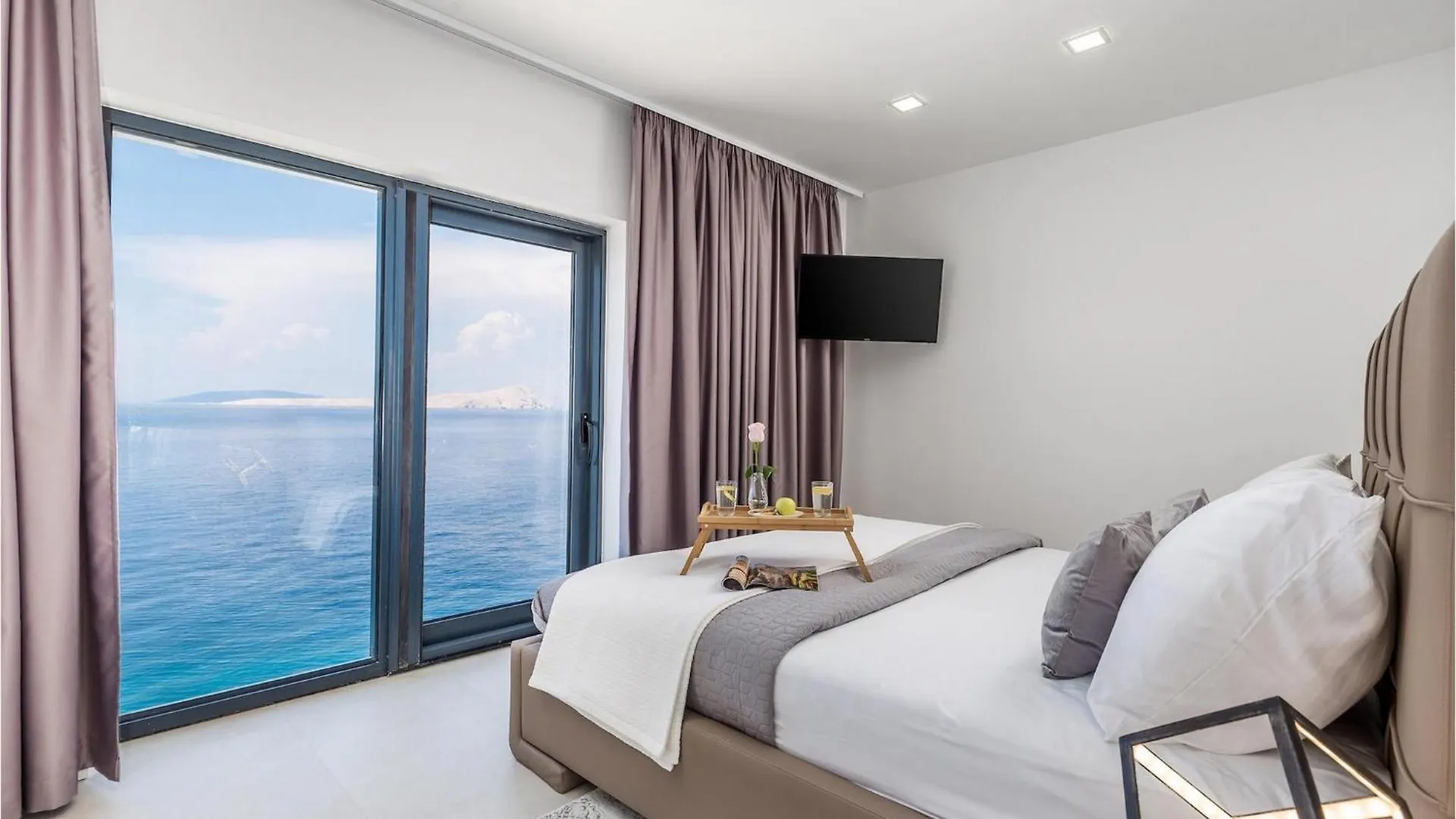 Villa Frami Starigrad  0*, Starigrad (Kvarner)